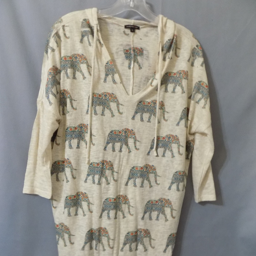 tunic with hood elephant design